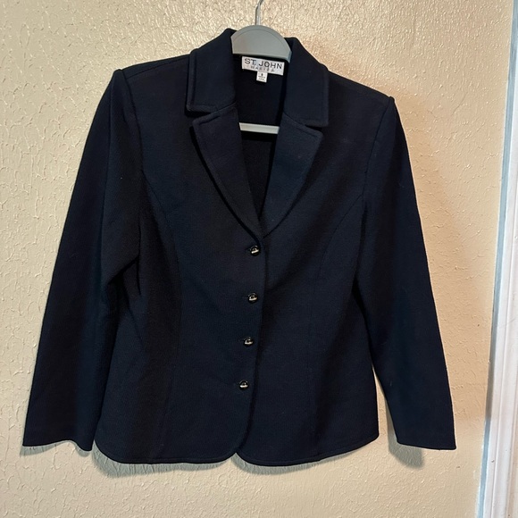 St John Black Santana Knit Blazer Jacket Black and Gold St John Buttons Size 8 - Picture 1 of 4